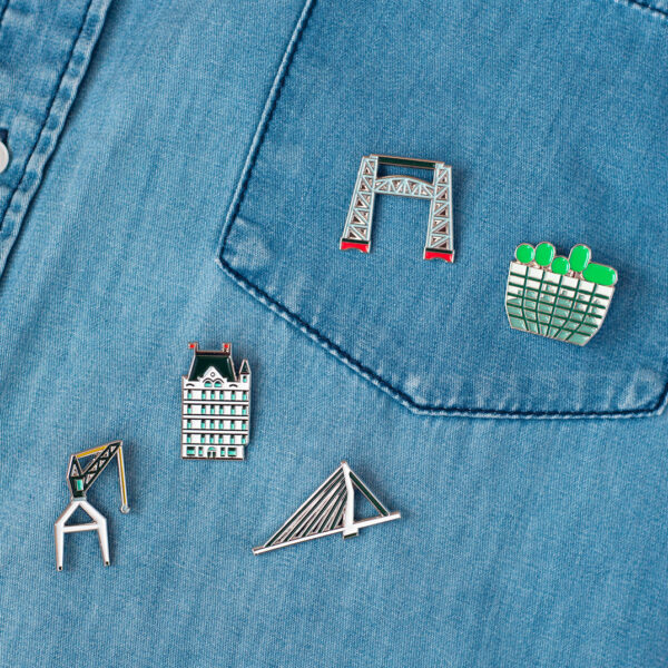 Rotterdam Emaille Pins
